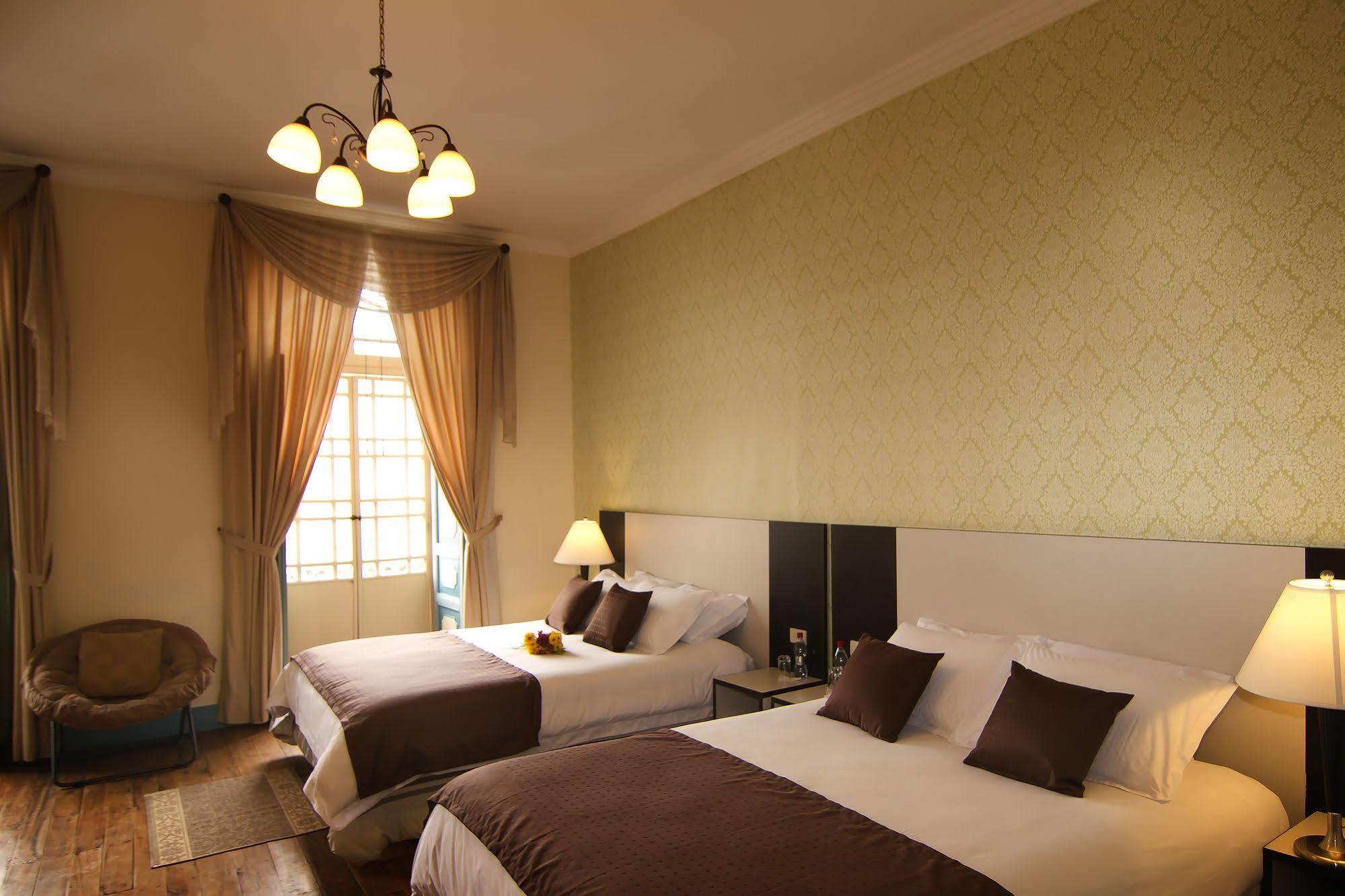 Del Parque Hotel & Suites Cuenca Zewnętrze zdjęcie